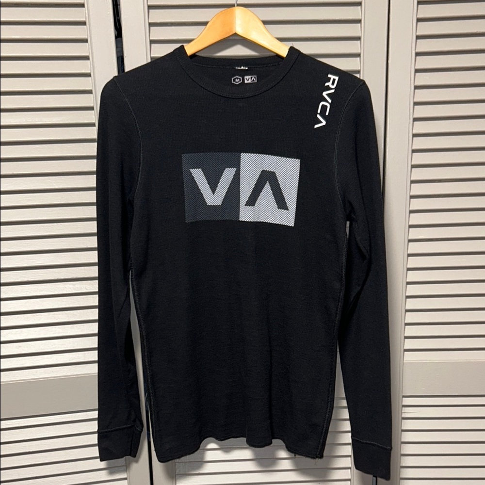RVCA Black Thermal Shirt M